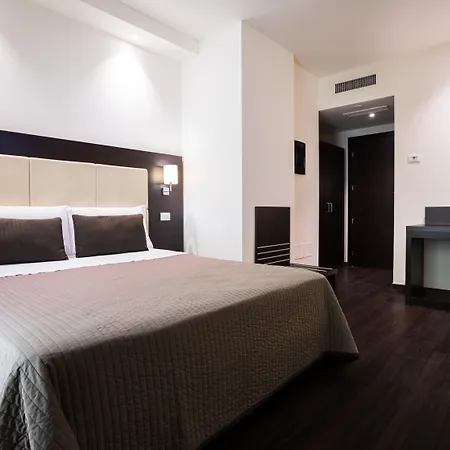 Hotel La 4*