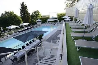 Hotel La 4*