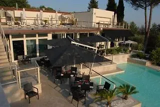 Hotel La 4*